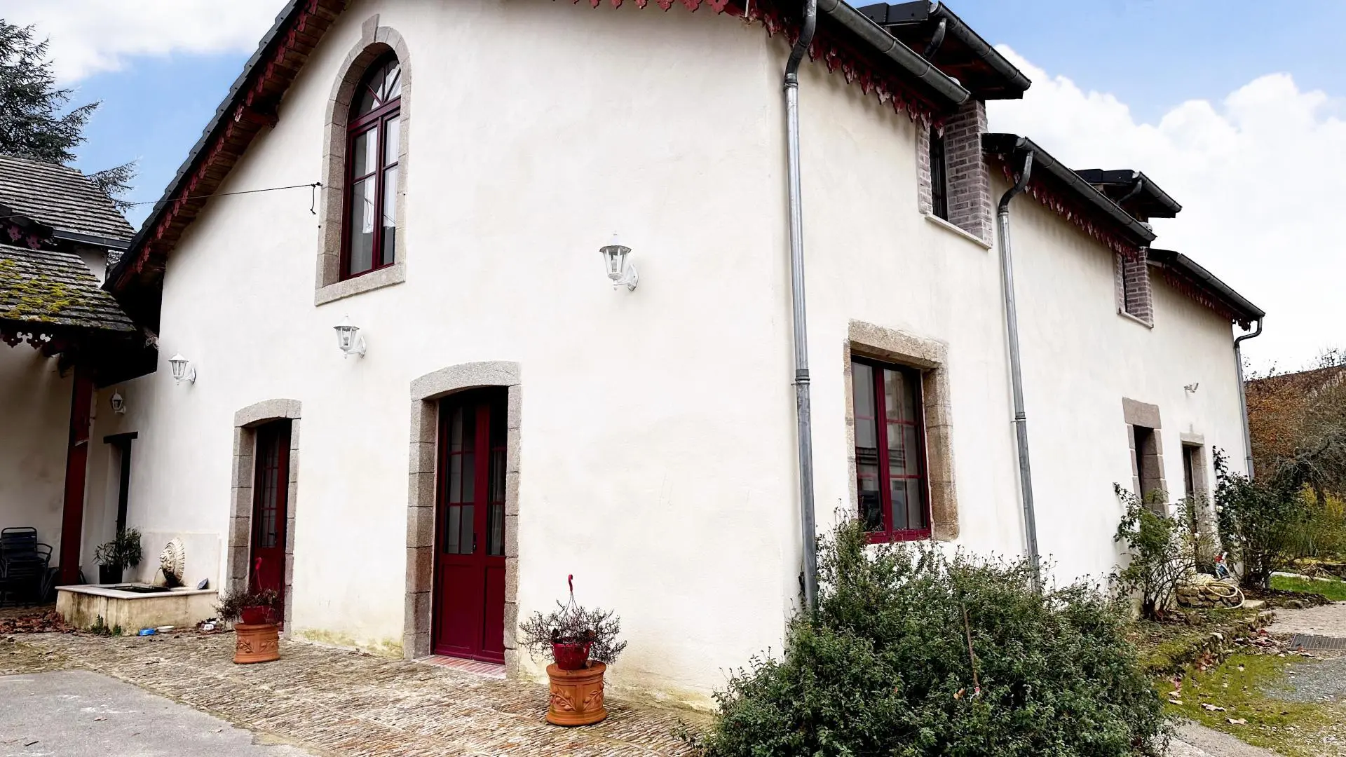 L'écurie du Château de la Chabroulie à Isle en Haute-Vienne (Nouvelle Aquitaine)_30
