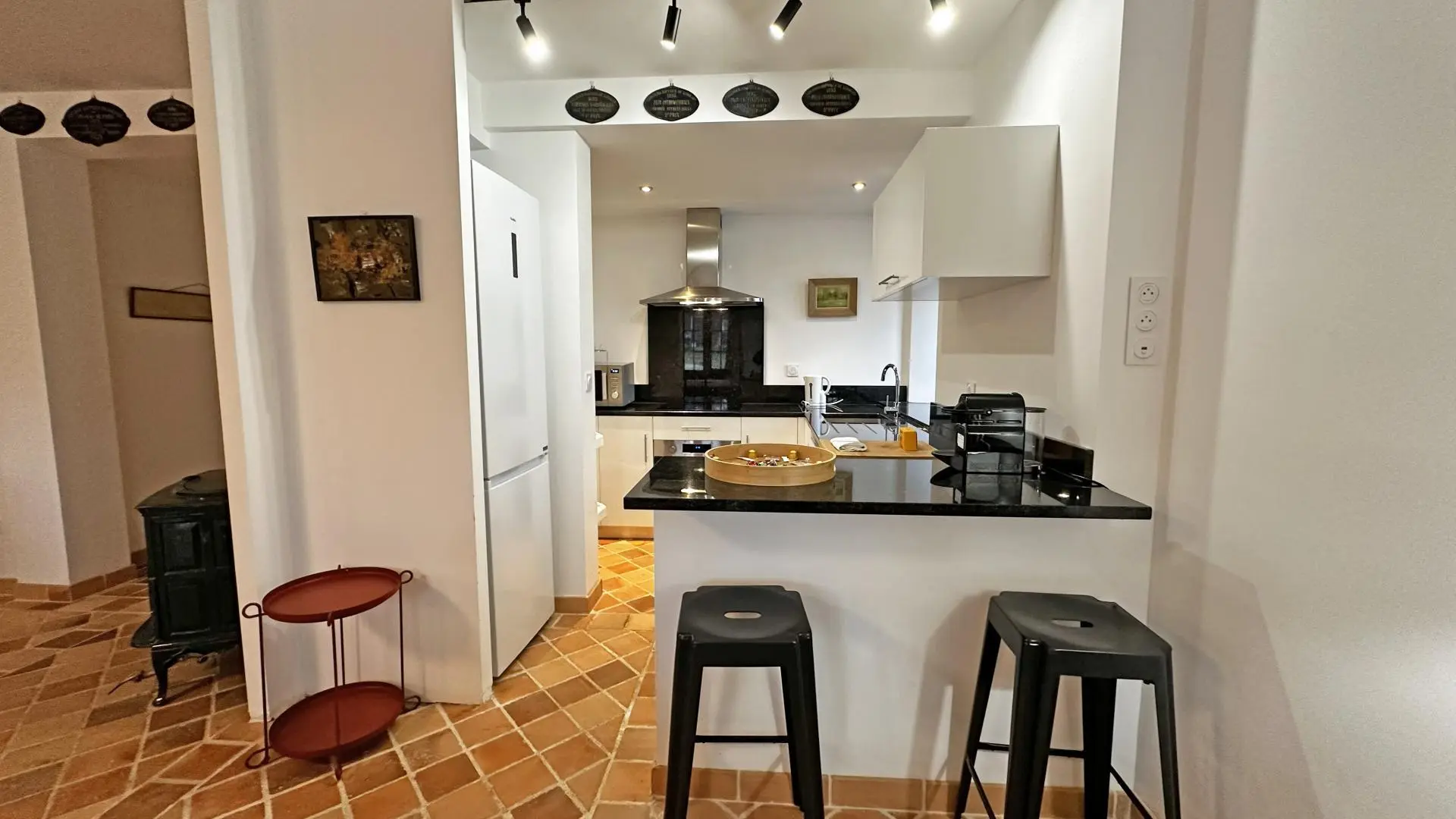 L'écurie du Château de la Chabroulie à Isle en Haute-Vienne (Nouvelle Aquitaine)_12