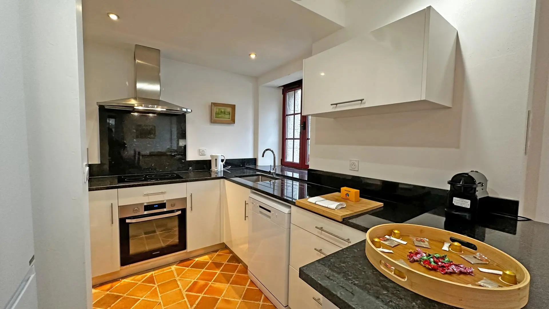 L'écurie du Château de la Chabroulie à Isle en Haute-Vienne (Nouvelle Aquitaine)_11