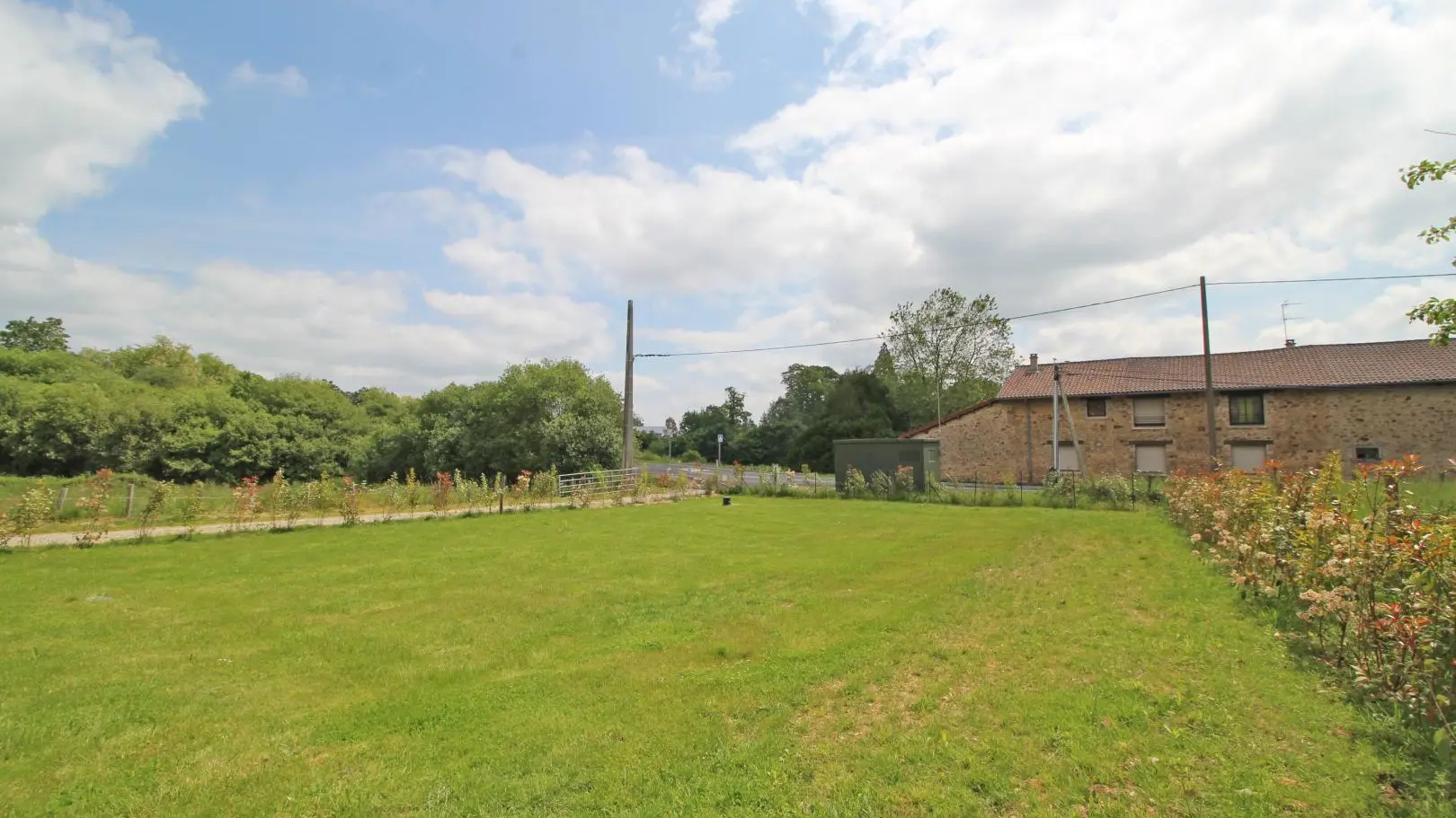 Le rucher de Saint Florent à Limoges en Haute-Vienne (Nouvelle Aquitaine)_40