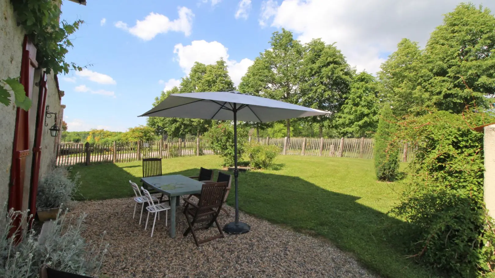 Gite Le jardin à Saint Priest Taurion en Haute-Vienne (Nouvelle Aquitaine)_31
