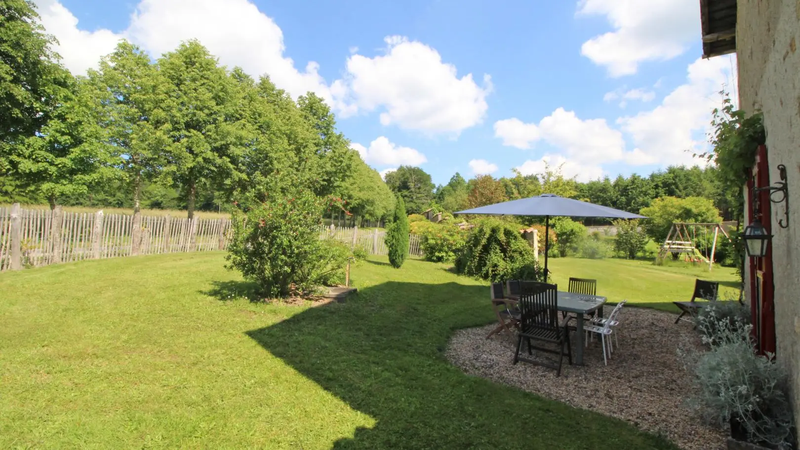 Gite Le jardin à Saint Priest Taurion en Haute-Vienne (Nouvelle Aquitaine)_32