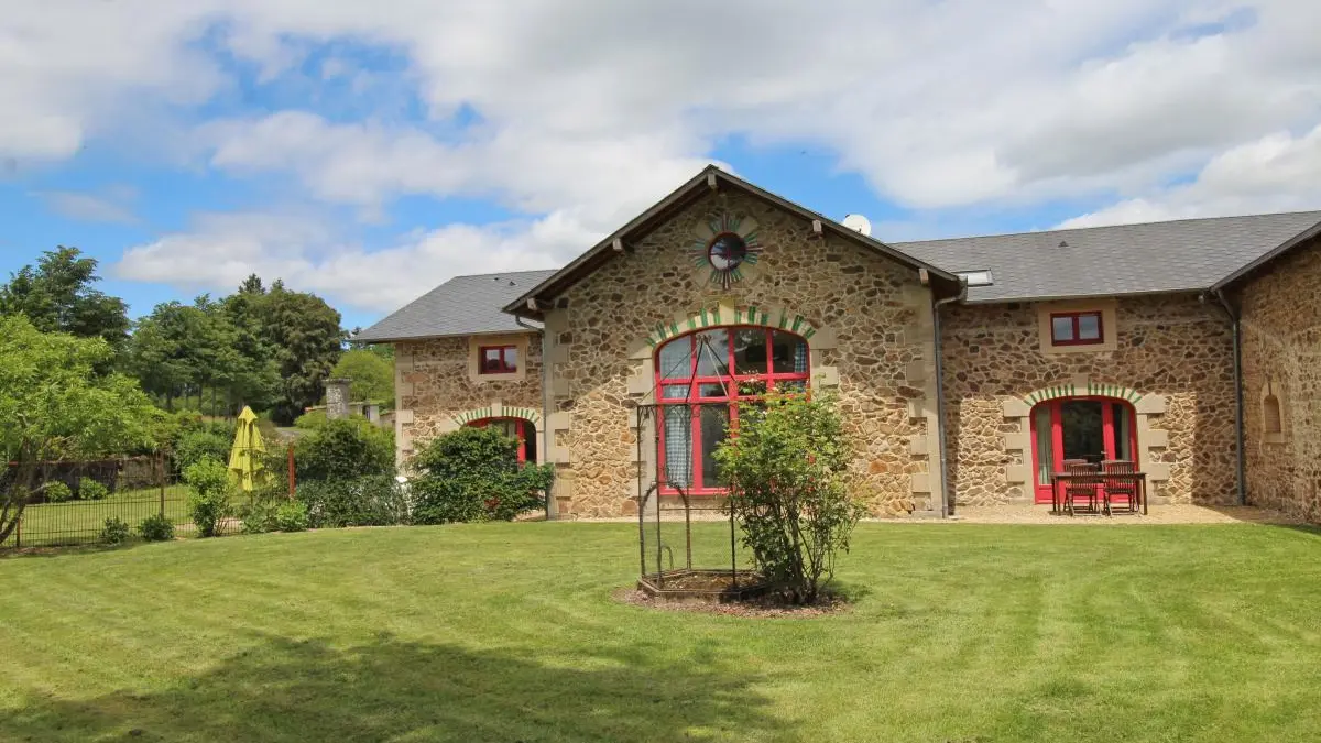 Gite La Volière à Saint Priest Taurion en Haute-Vienne (Limousin)_1