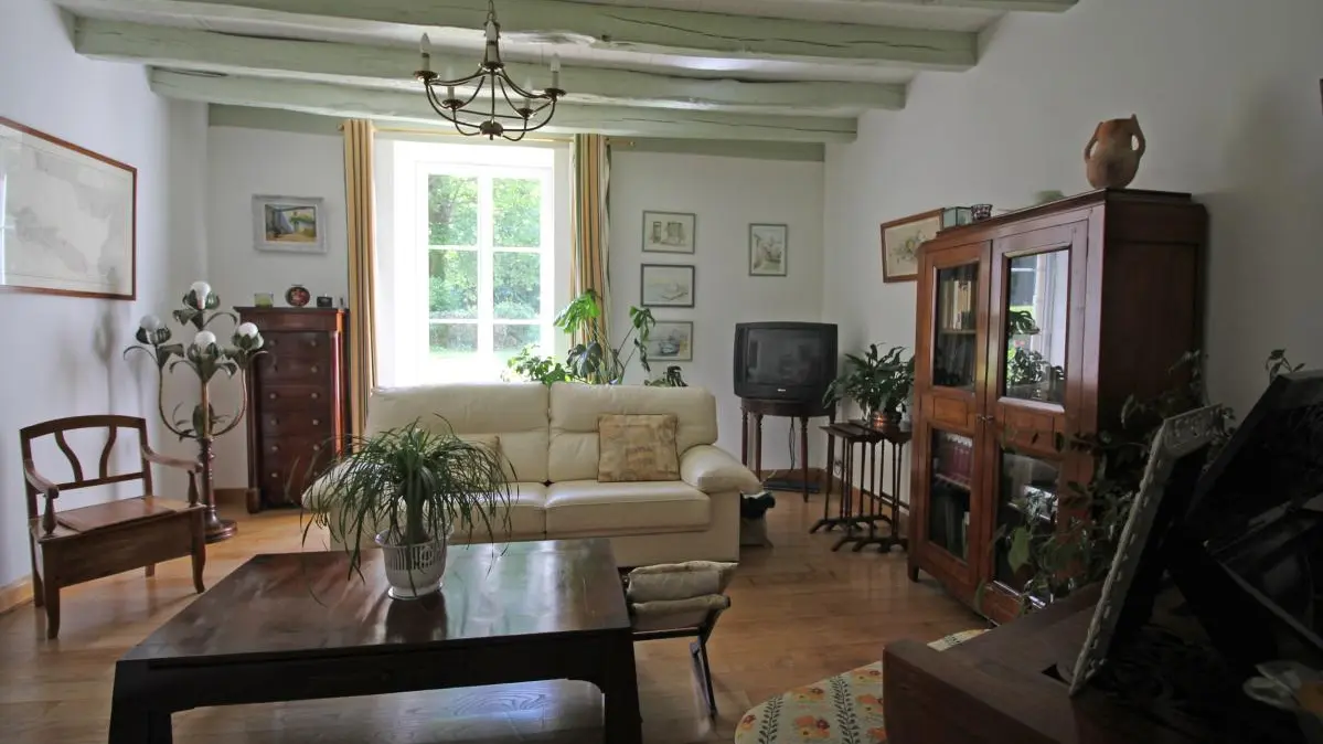 Chambre d'hôtes de la Ferme de la Roche à Bonnac la Côte en Haute-Vienne (Limousin)- salon_20