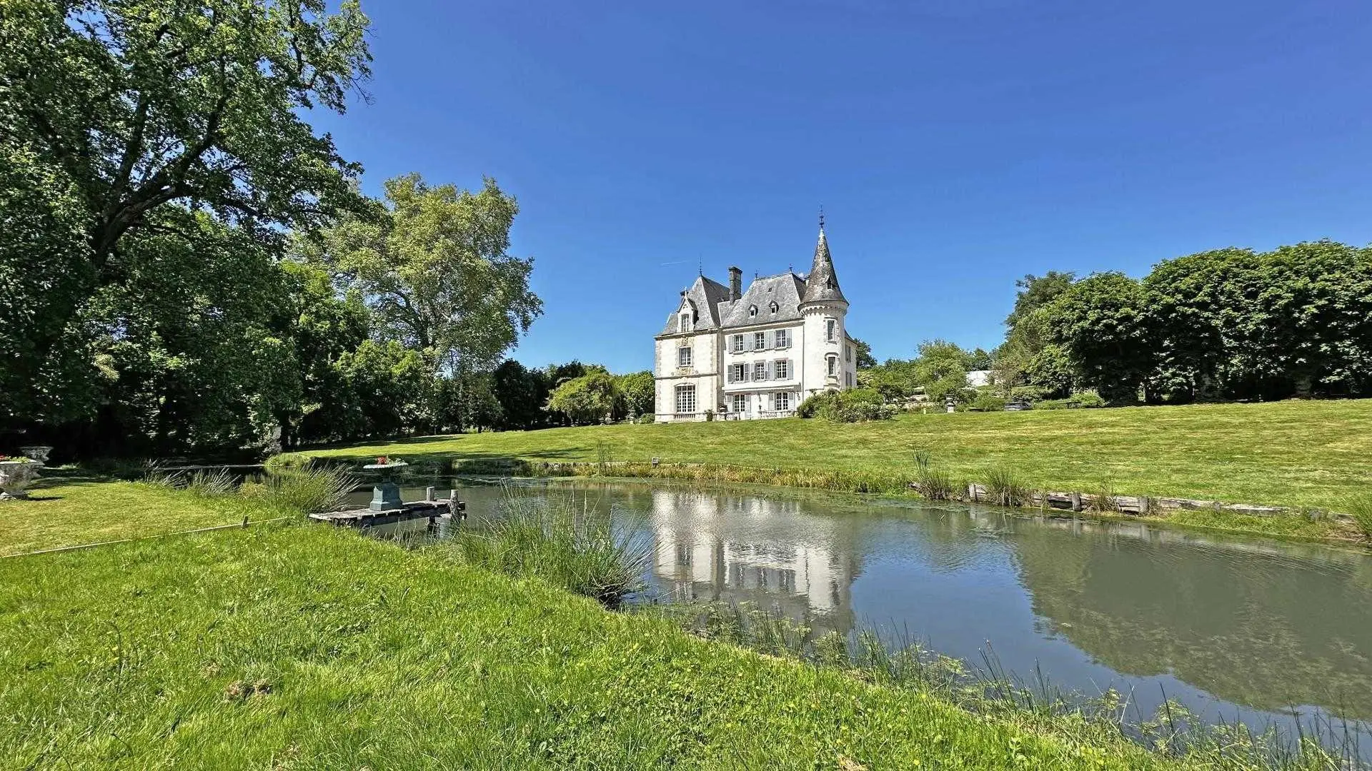 Chambre d'hôtes Le Chateau De La Chabroulie à Isle en Haute-Vienne (Nouvelle Aquitaine)_79
