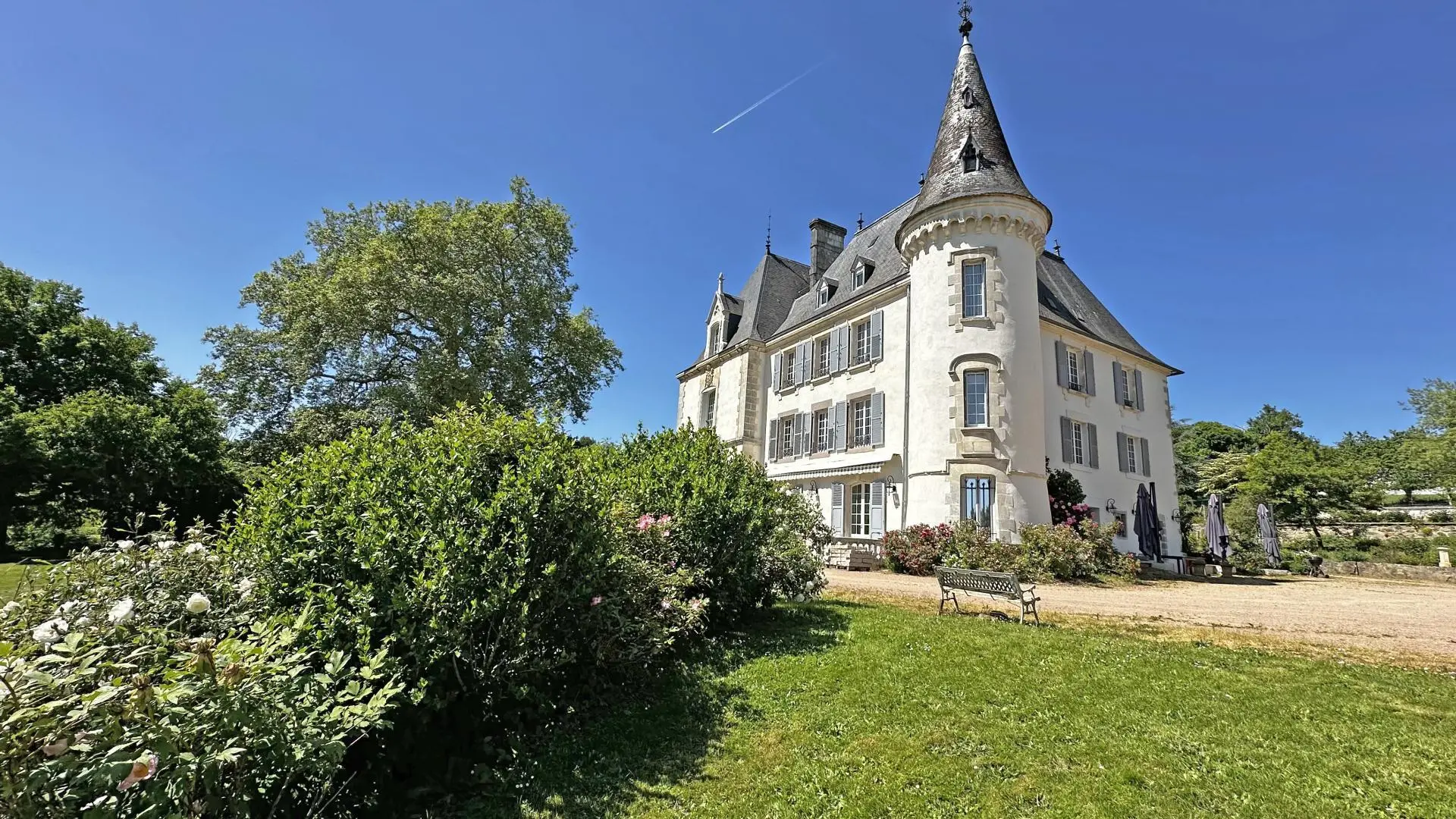 Chambre d'hôtes Le Chateau De La Chabroulie à Isle en Haute-Vienne (Nouvelle Aquitaine)_86