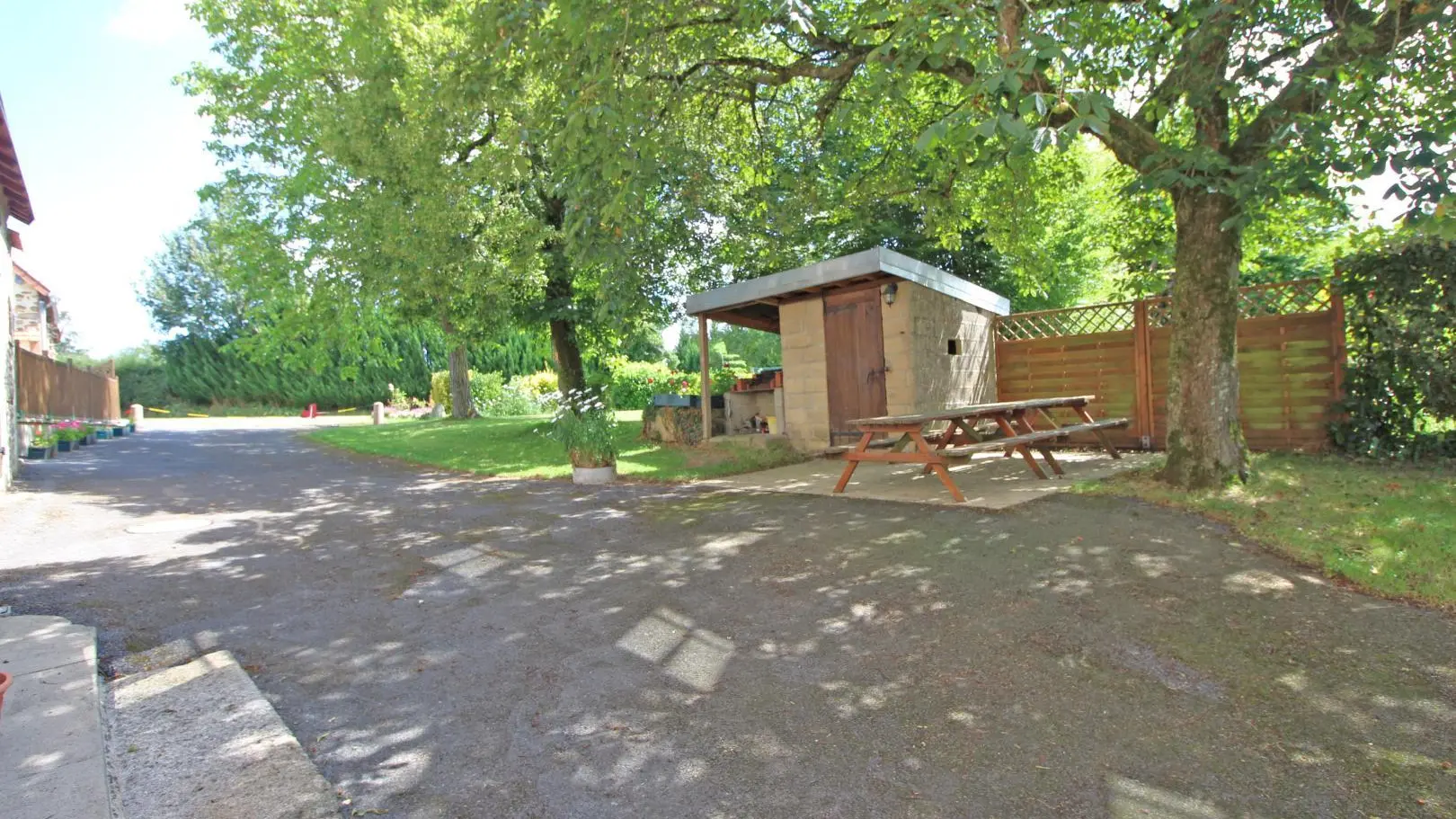 Gite du Monteil à Arnac la Poste en Haute-Vienne (Nouvelle Aquitaine)_26