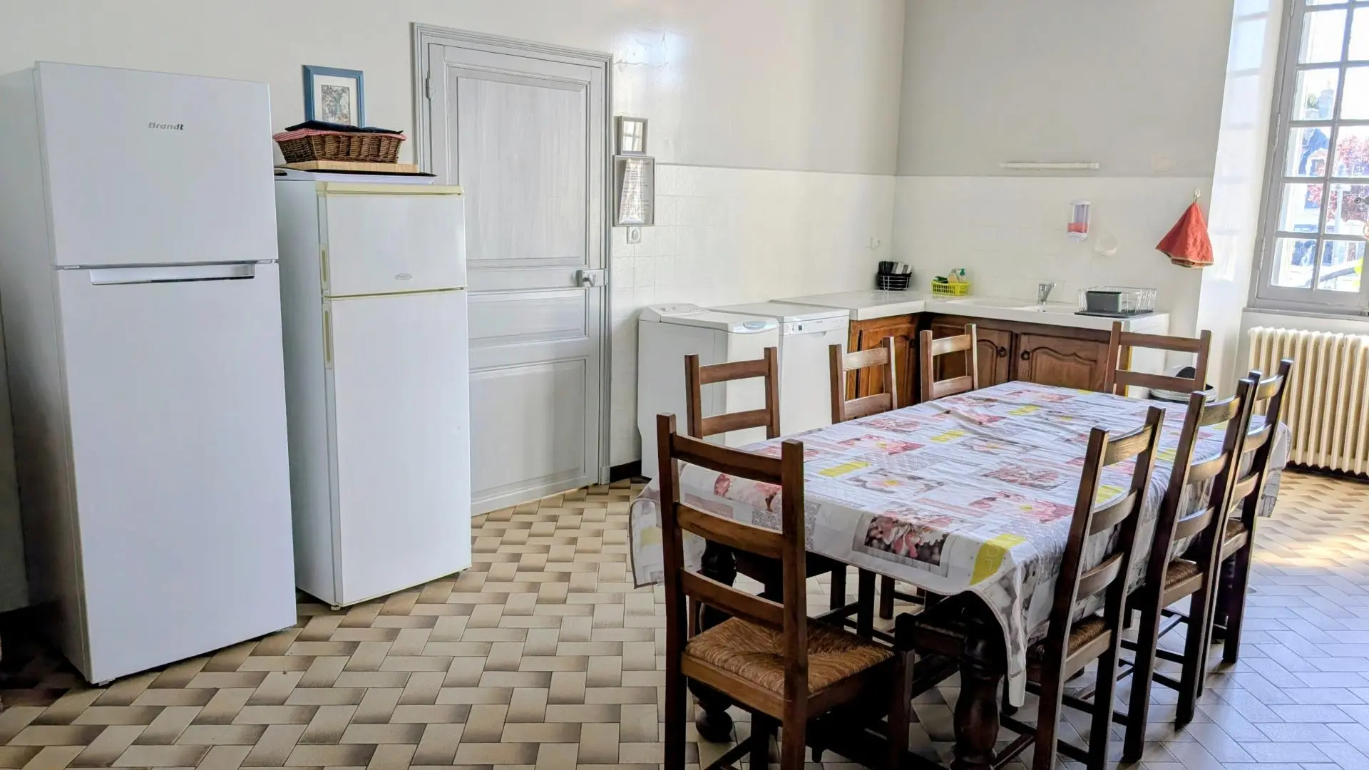 Gite Le Bourg à Lussac-les-Eglises en Haute-Vienne (Limousin en Nouvelle Aquitaine) - la cuisine_7