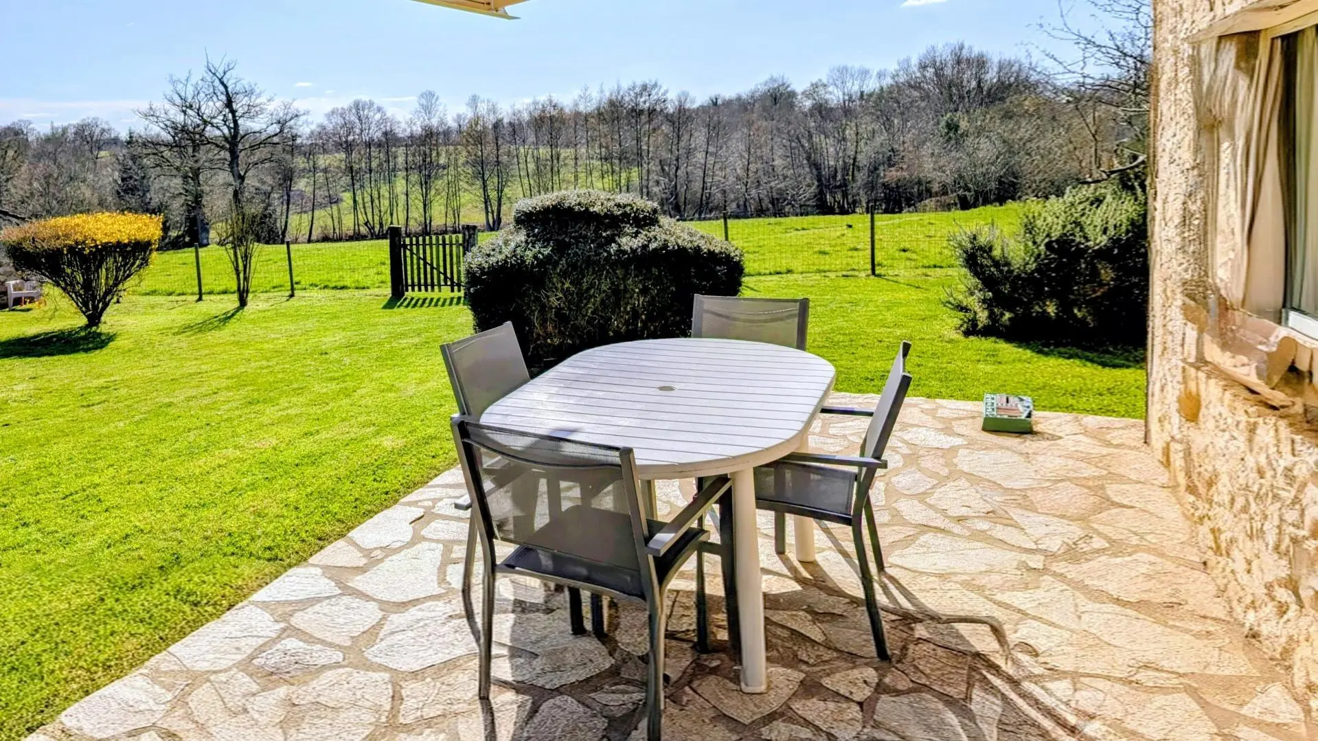 Gite de La Rivaille  à Lussac-les-églises en Haute-Vienne (Limousin)_2