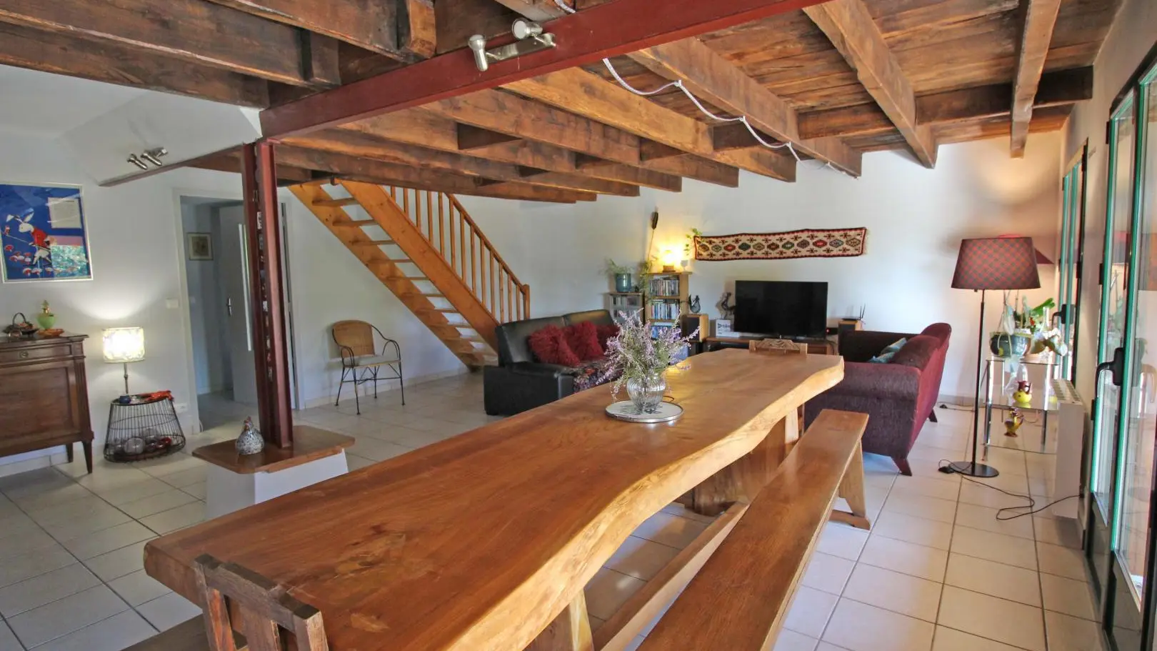 Gite de Montbrugnaud  à Mailhac sur Benaize en Haute-Vienne - séjour salon_7