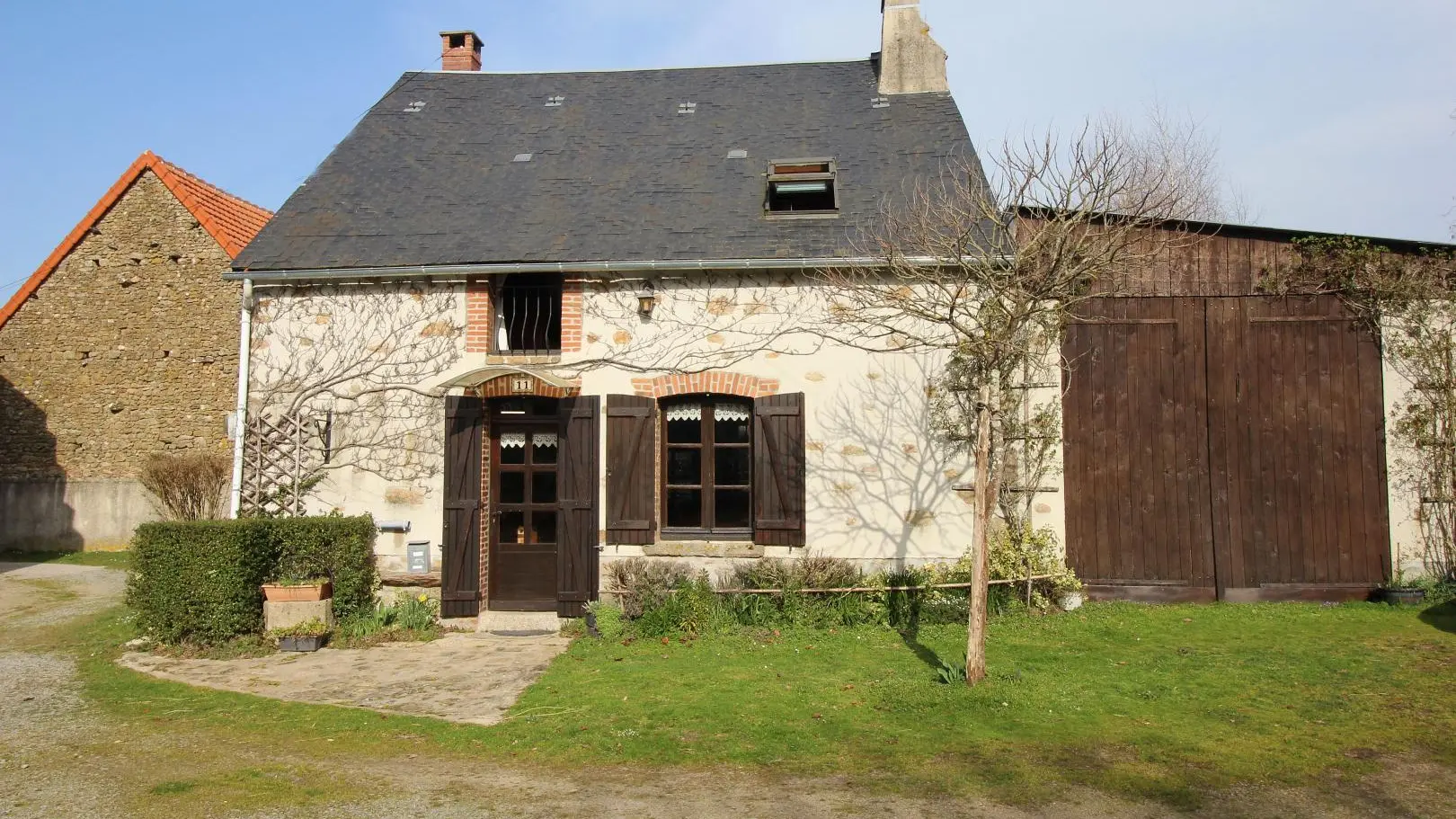 Gite Les Rebras à Saint Sulpice Les Feuilles en Haute-Vienne (Limousin en Nouvelle Aquitaine)_12