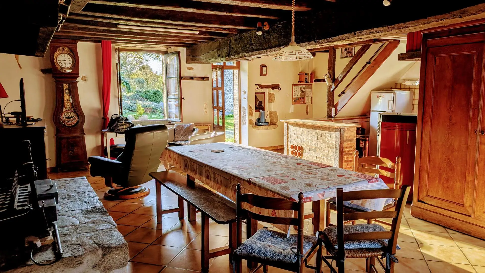 Gite Les Rebras à Saint Sulpice Les Feuilles en Haute-Vienne (Limousin en Nouvelle Aquitaine)_5