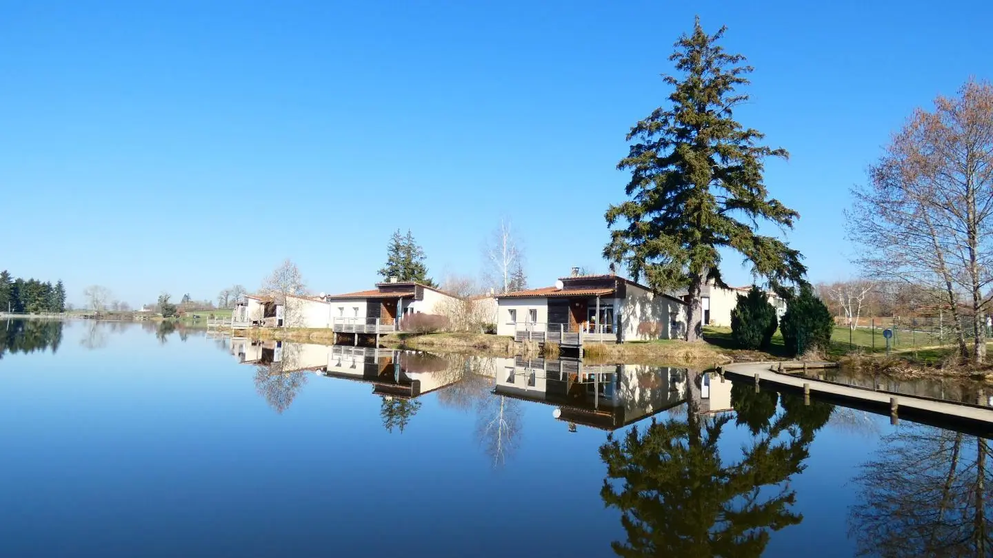 Grand Gîte des Pouyades à Magnac Laval en Haute-Vienne - Limousin - Nouvelle Aquitaine_15