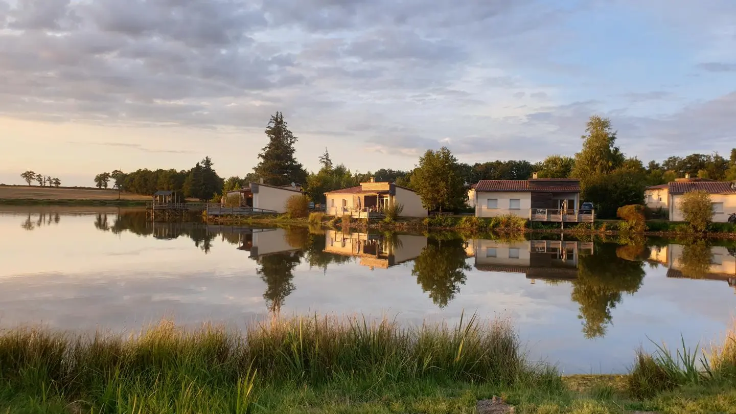 Grand Gîte des Pouyades à Magnac Laval en Haute-Vienne - Limousin - Nouvelle Aquitaine_2