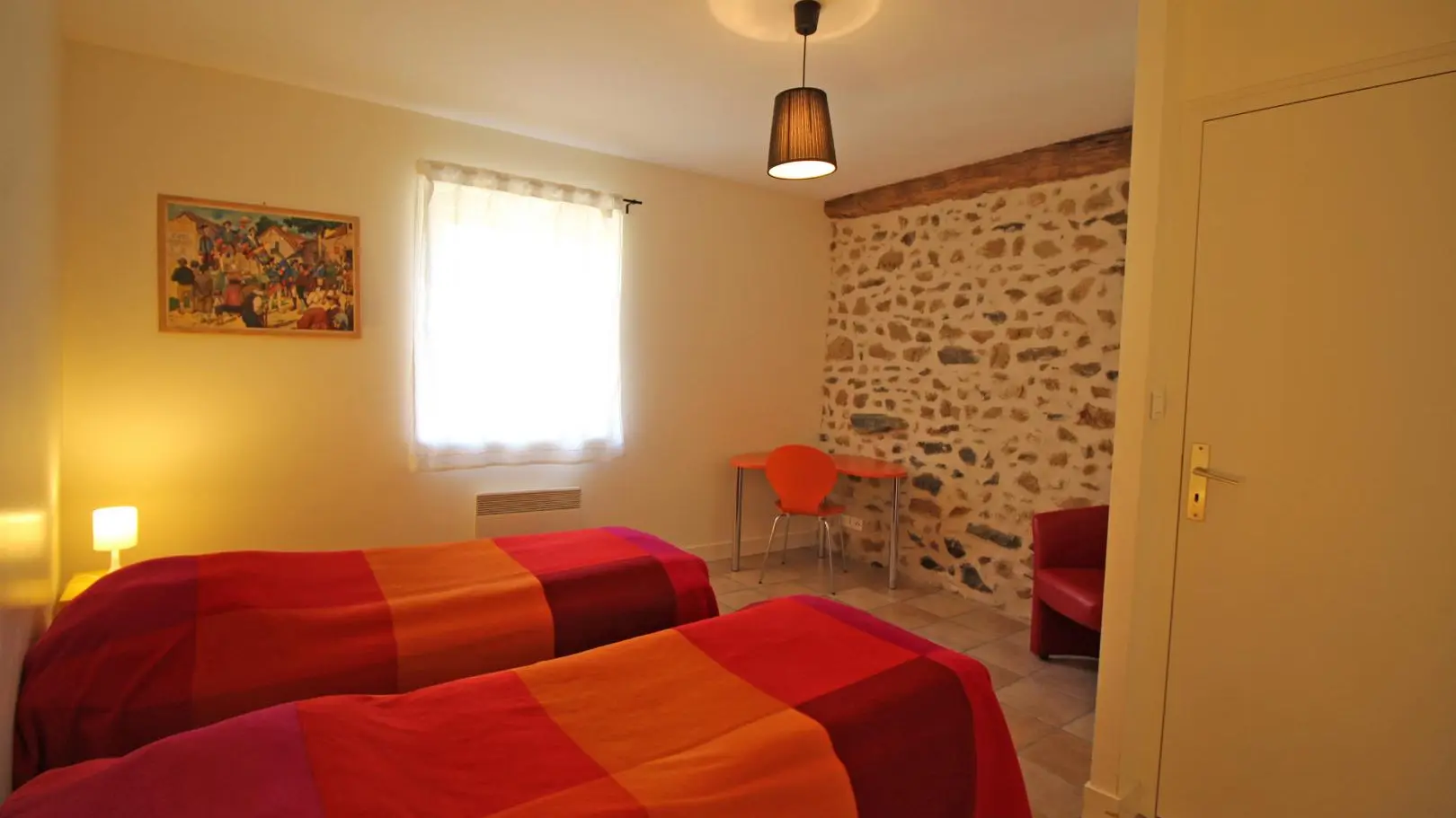 Gite La Bergerieà Berneuil en Haute-Vienne(Limousin)- chambre 1_12