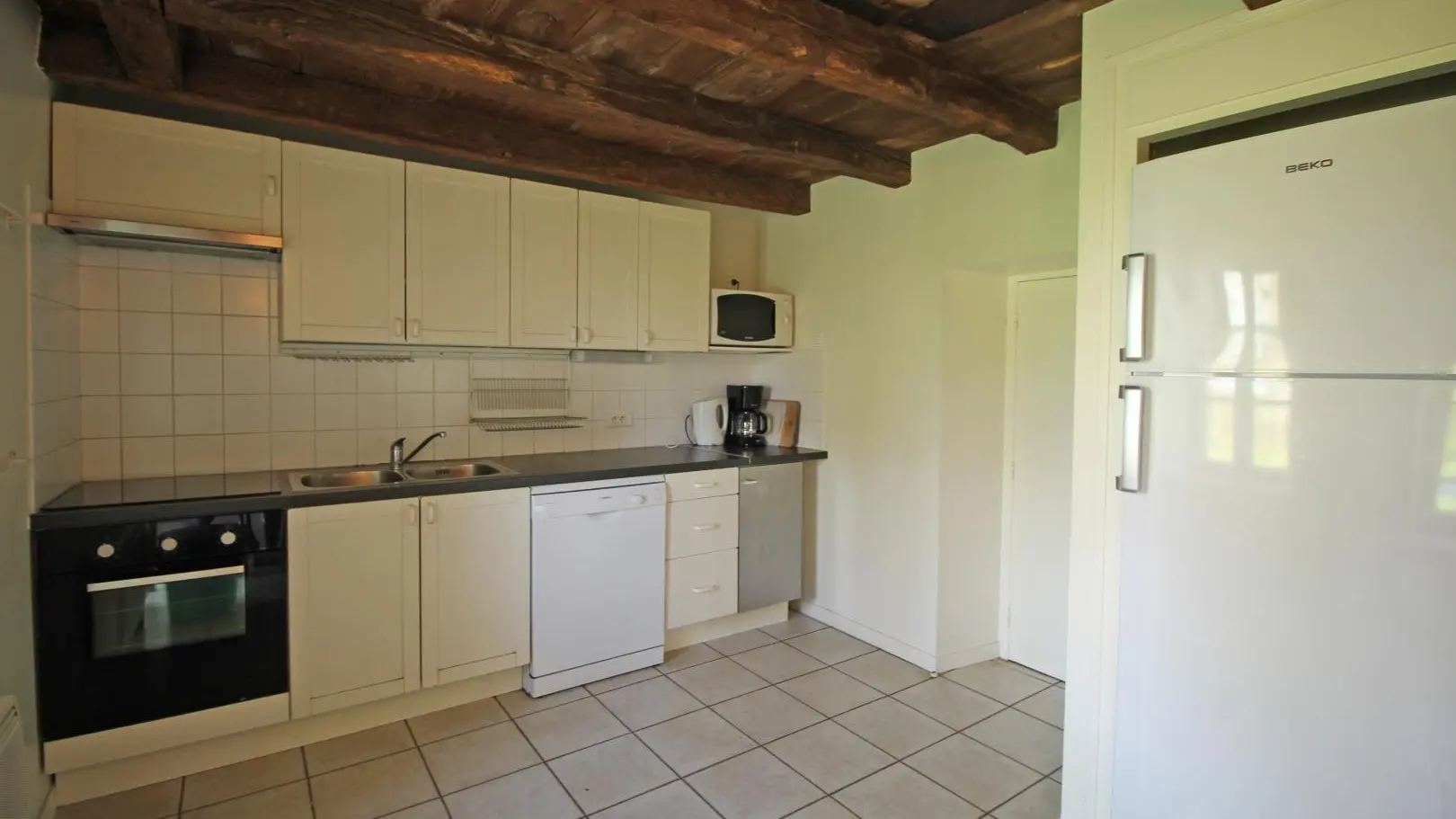 Gite La Maison De Clémence à Berneuil  en Haute-Vienne (Limousin) - cuisine_5