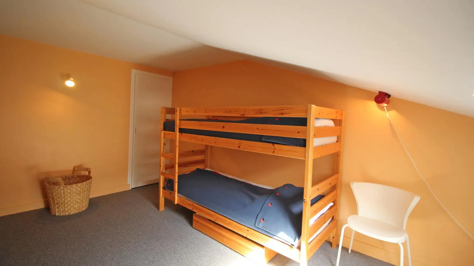 Gite La Maison De Clémence à Berneuil  en Haute-Vienne (Limousin) - chambre 7_31