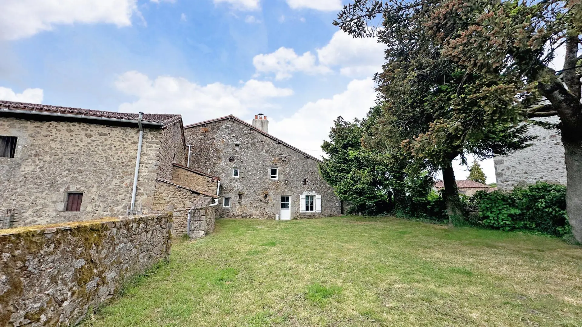 Gite Les Bonnes Fontaines à Cieux en Haute-Vienne (Nouvelle Aquitaine)_2
