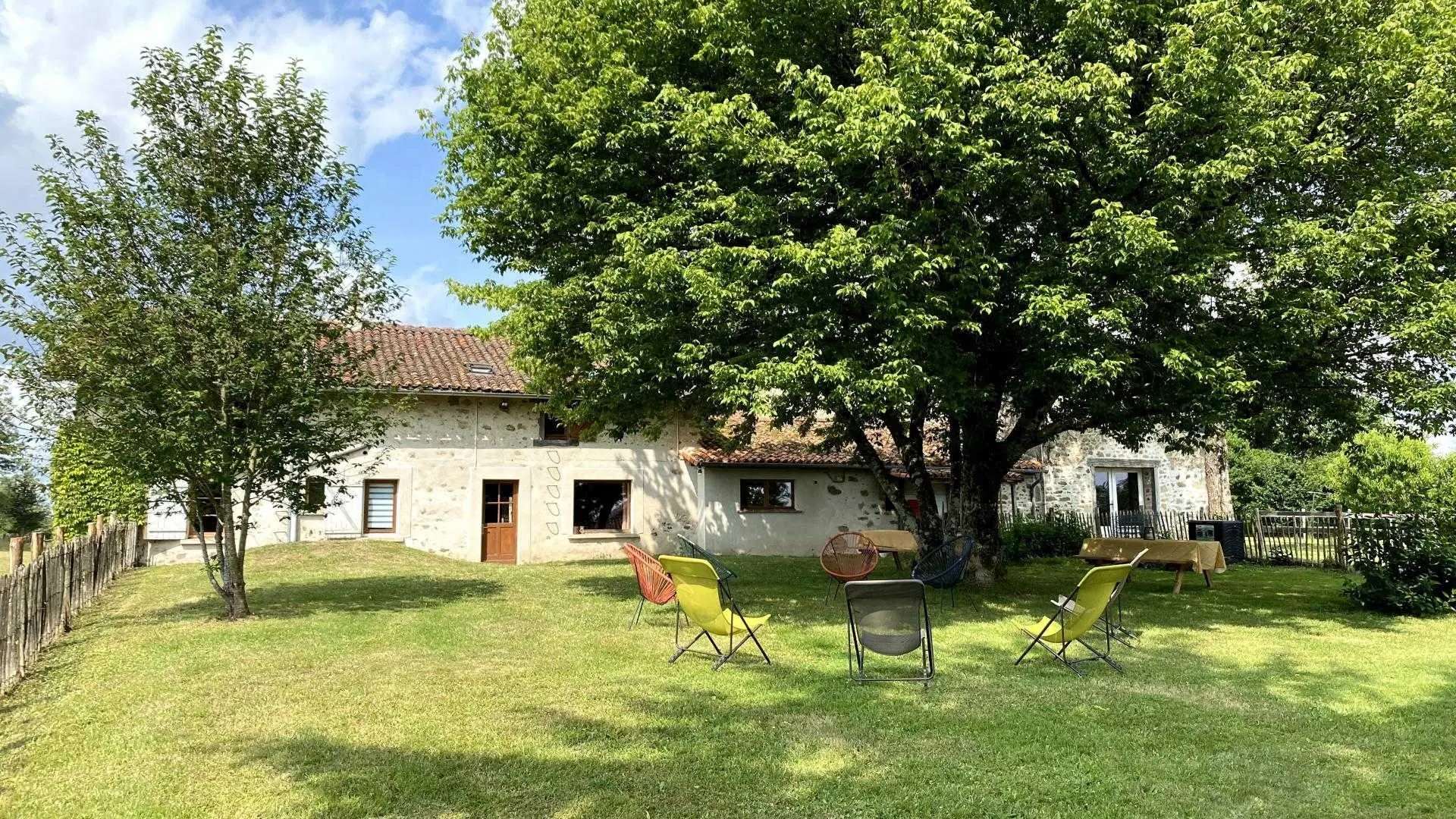 Gite Peyrahout à Javerdat en Haute-Vienne (Limousin en Nouvelle Aquitaine_1