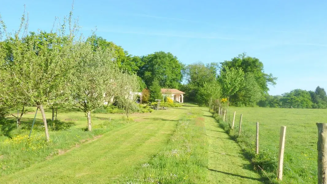 Gite Les Betoulles à Javerdat en Haute-Vienne (Nouvelle Aquitaine)_15
