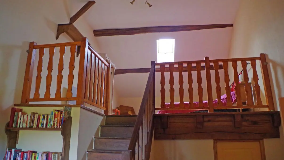 Gite Le Bourg à Vaulry en Haute-Vienne (Nouvelle-Aquitaine)- vue vers la mezzanine_14