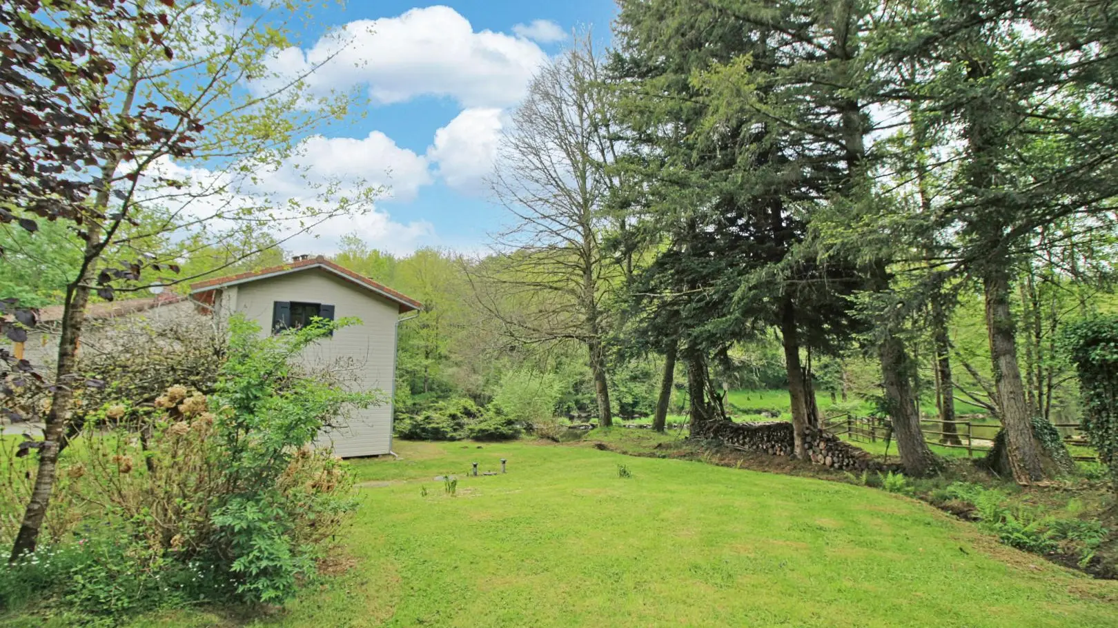 Gîte 3 ânes et un moulin à Bessines sur Gartempe en Haute-Vienne (Nouvelle Aquitaine) _47