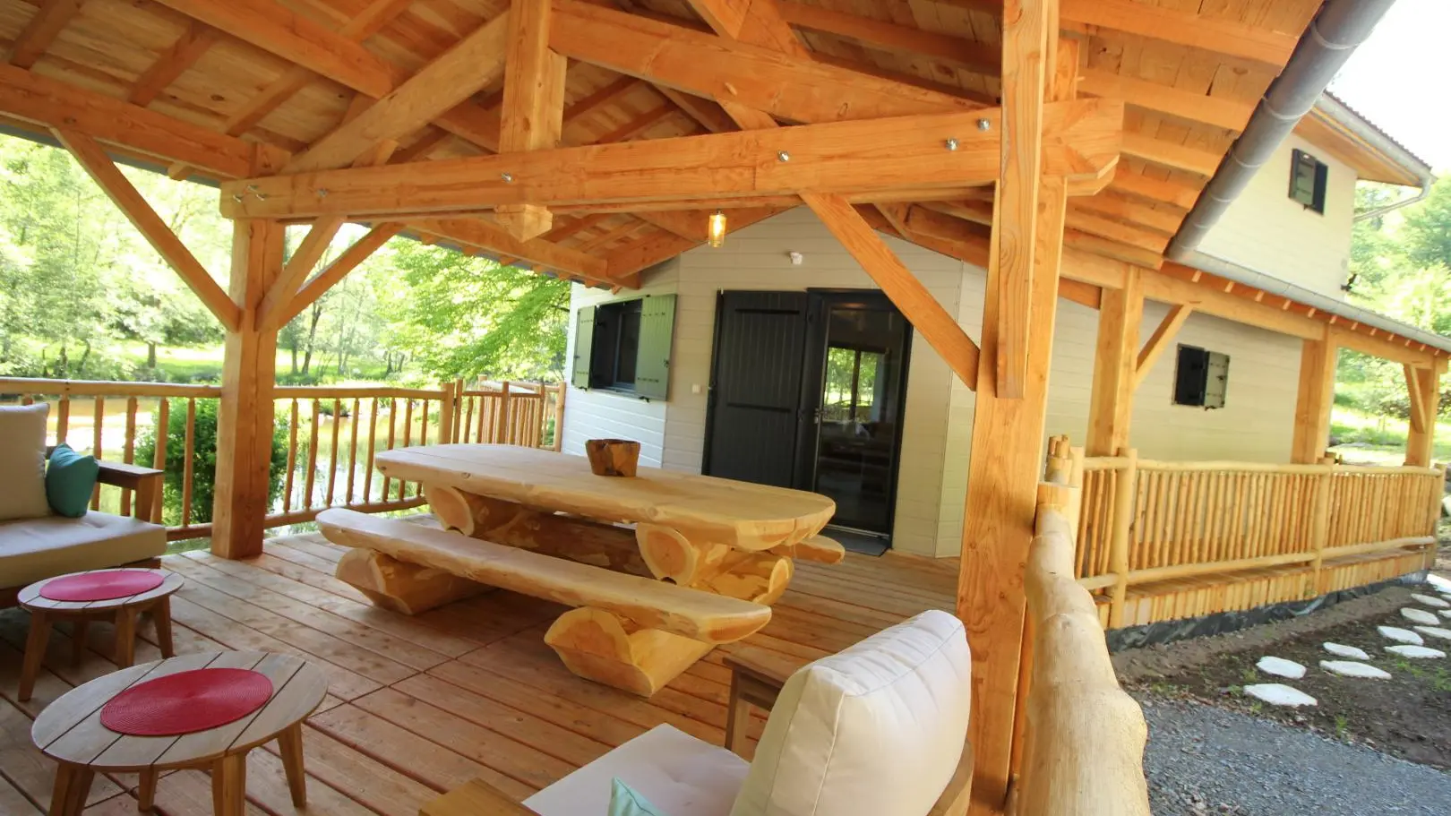 Gîte 3 ânes et un moulin à Bessines sur Gartempe en Haute-Vienne (Nouvelle Aquitaine) - terrasse_30