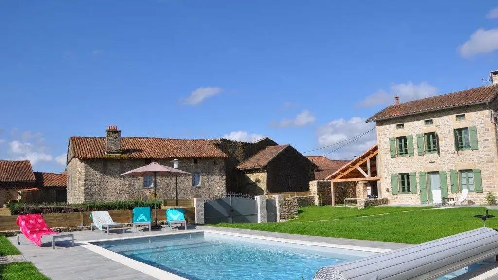 Gite Le Génie de la Forêt à Compreignac en Haute-Vienne (Limousin)_2