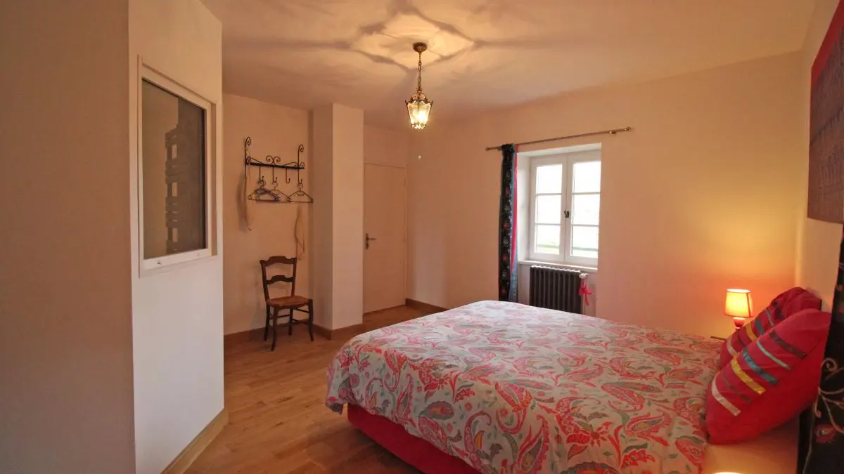 Gite Le Génie de la Forêt à Compreignac en Haute-Vienne (Limousin)- chambre 4_29