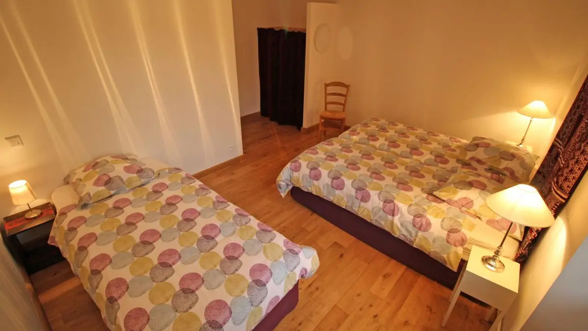 Gite Le Génie de la Forêt à Compreignac en Haute-Vienne (Limousin)- chambre 3_25