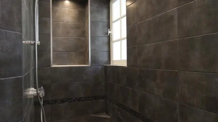 Gite Le Clos des Chênes à La Combe sur la commune de Thouron en Haute-Vienne (Nouvelle-Aquitaine) - douche de la salle d'eau_15