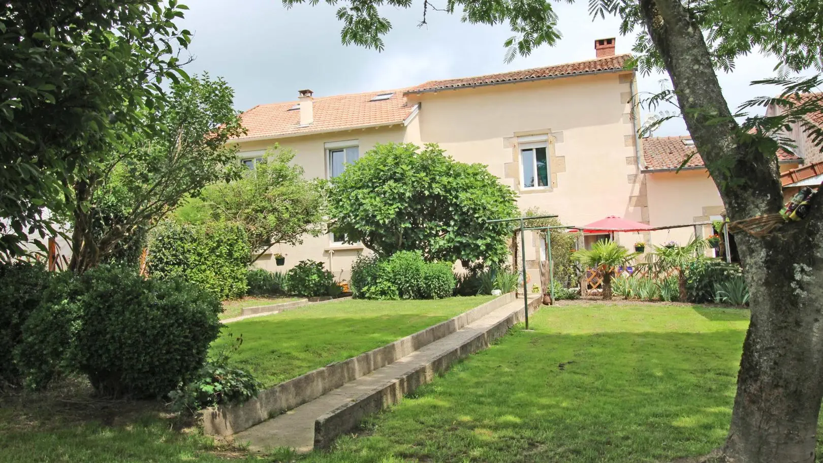 Chambres d'hôtes ô champ communal à Saint Pardoux Le Lac en Haute-Vienne_18