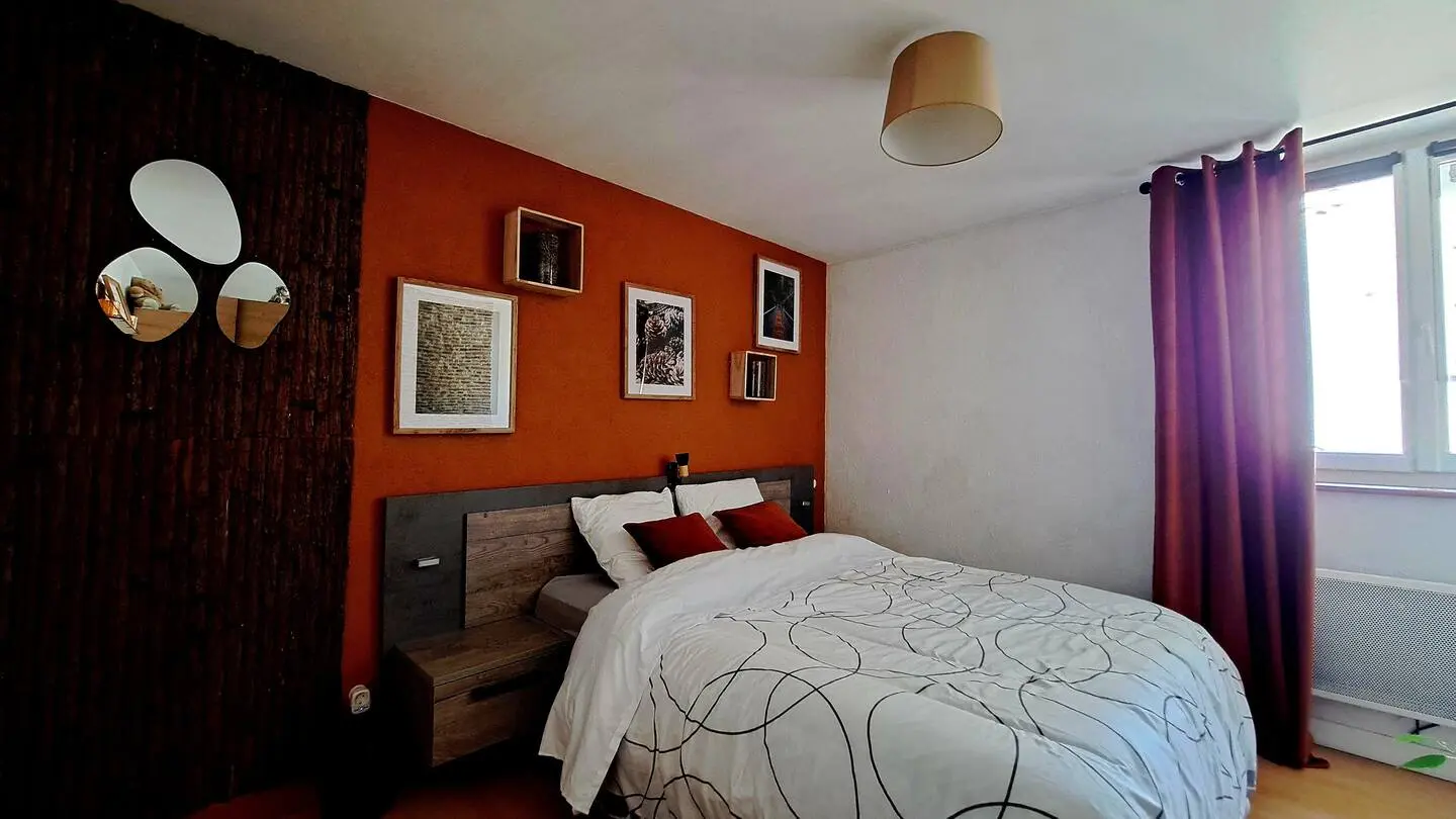 Maison Atypique Médiévale - Chambre 1