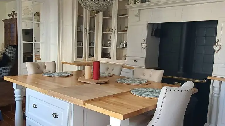 93ee15ae-e34f-450c-81c0-9f9218313b01