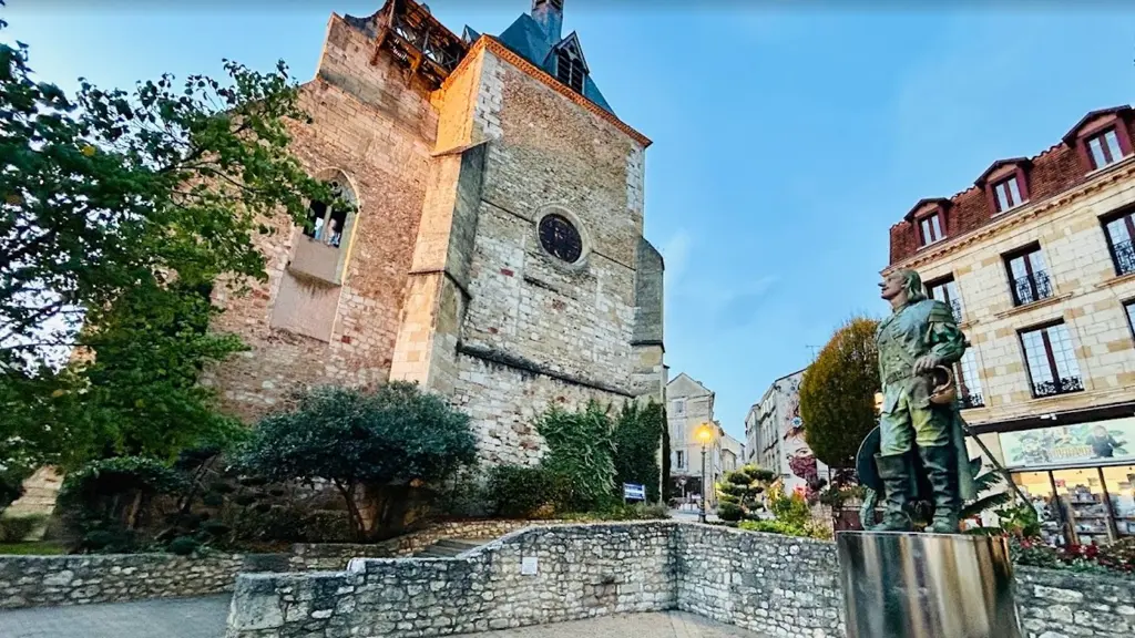 Les balades de Camille - visite guidée - Bergerac - Cyrano - patrimoine