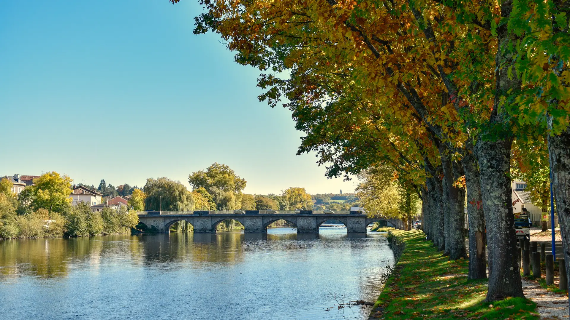 Pont d'Aixe sur Vienne