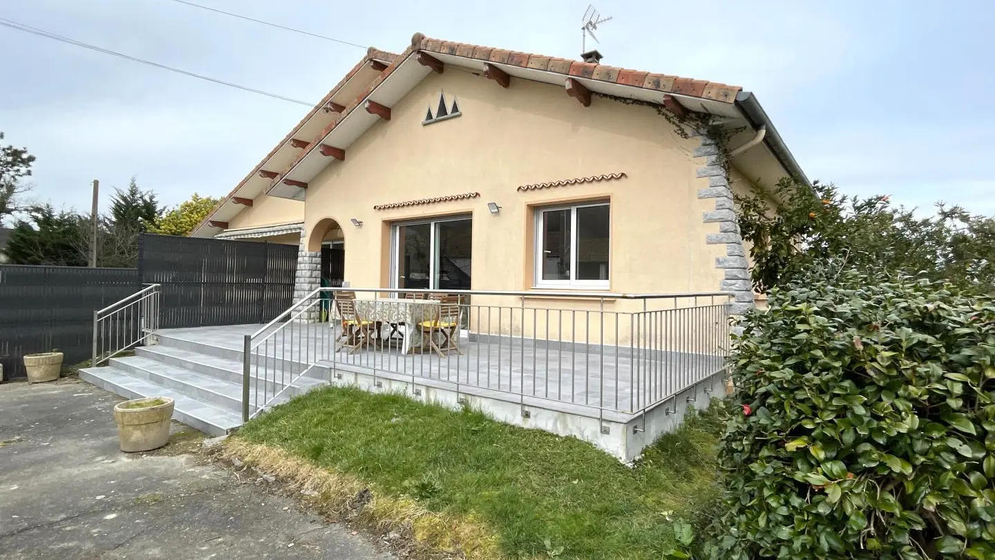 -bougarber-chez-urdous-pau-pays-bearn--ref--G1212552