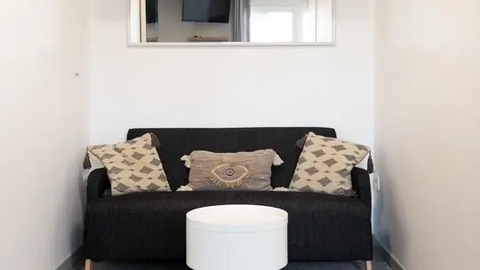 08012021-_1240446 (Copier)