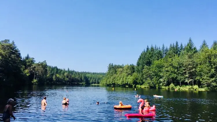Camping la Roche Canillac_8