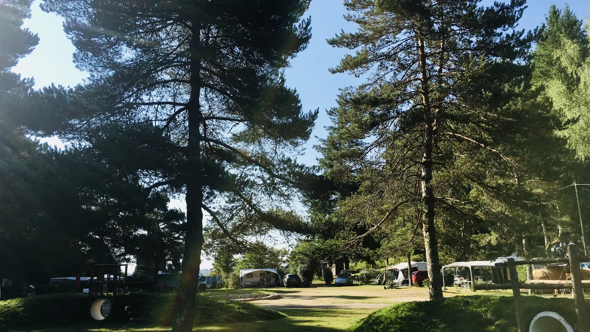 Camping la Roche Canillac_2