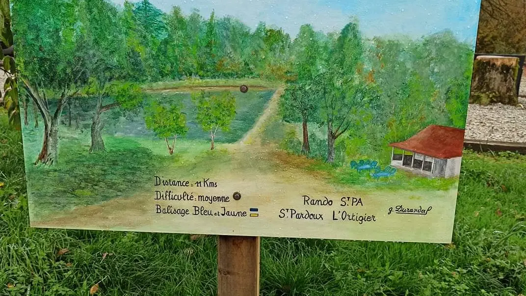 Randonnée disponible départ du domaine et arrivée au domaine._6