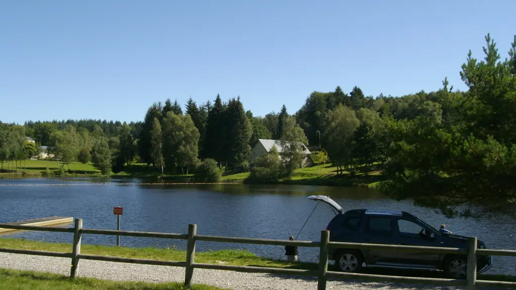 Aire d'accueil de camping-car du camping de Sornac_7