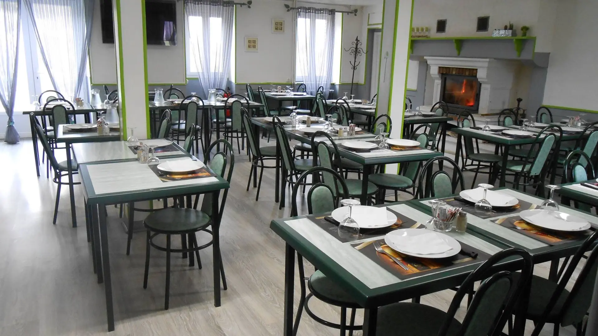 Restaurant Bar 'La Borne 40' à La Porcherie