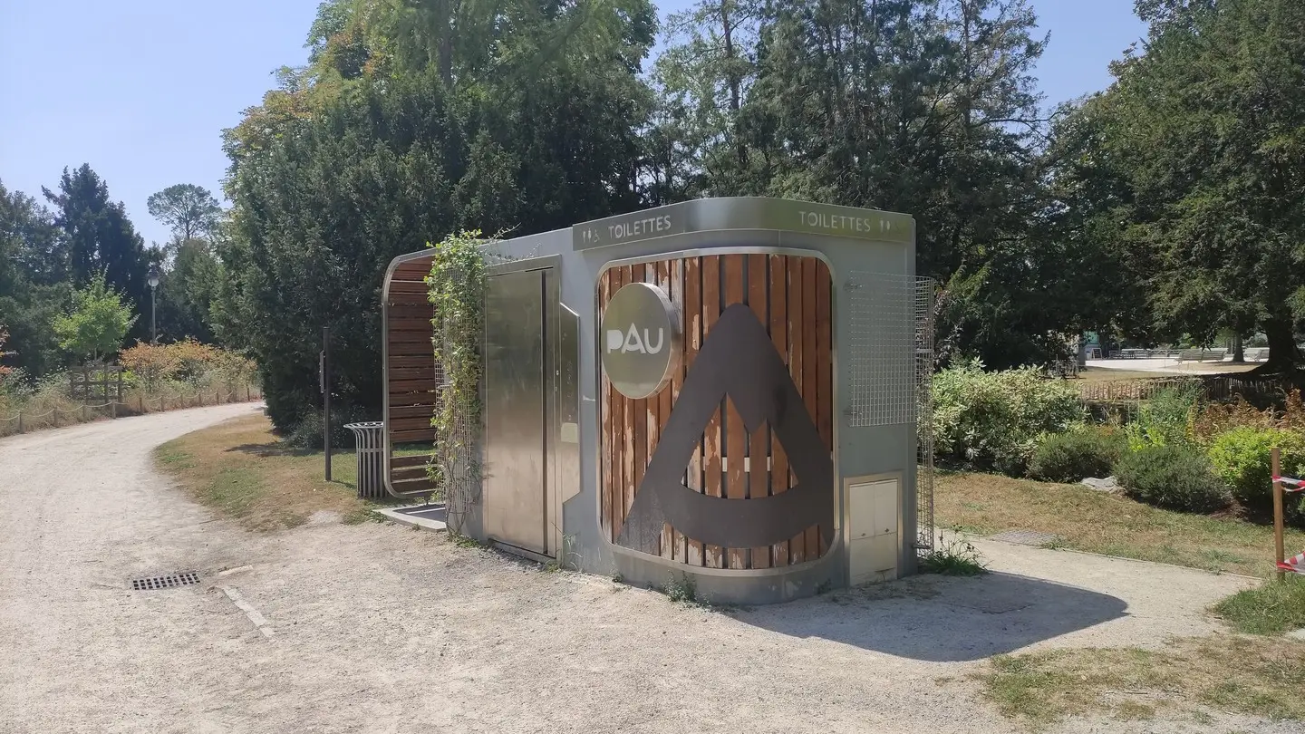 Toilettes Parc Beaumont Pau