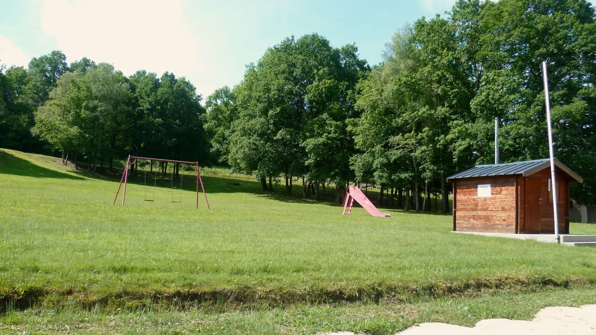 Aire d'accueil camping-car_4