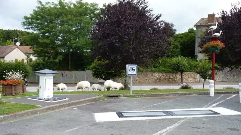 Aire d'accueil de camping-car_1