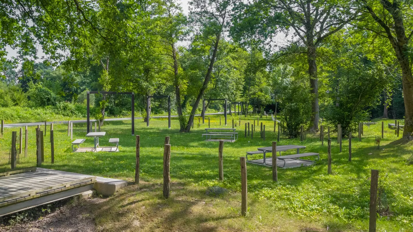 Aire de pique-nique - Beyrie en Béarn - le site 1