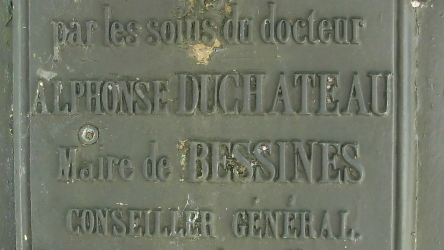 Détails texte fontaine Seyvaud_4