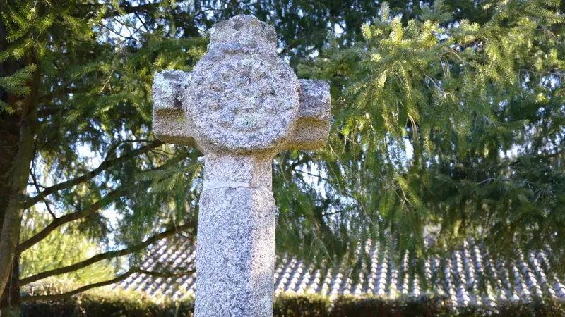 Croix de Sainte-Anne_1