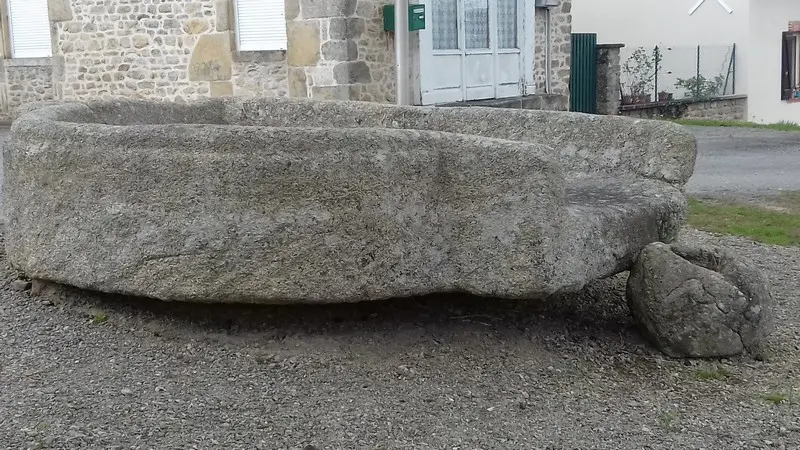 Le baptistère Nantiat_2